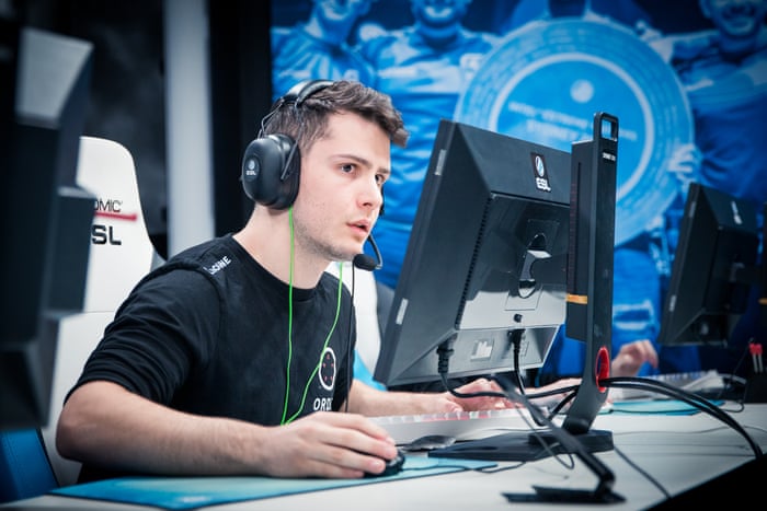 Extreme Esports The Very Male Billion Dollar Gaming Industry At A Stadium Near You Esports The Guardian Extreme Esports The Very Male Billion Dollar Gaming Industry At A Stadium Near You Esports The Guardian