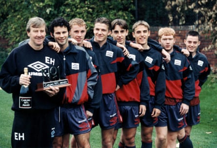 Eric Harrison with players including Ryan Giggs (second left) and David Beckham (fourth left) at Manchester United.