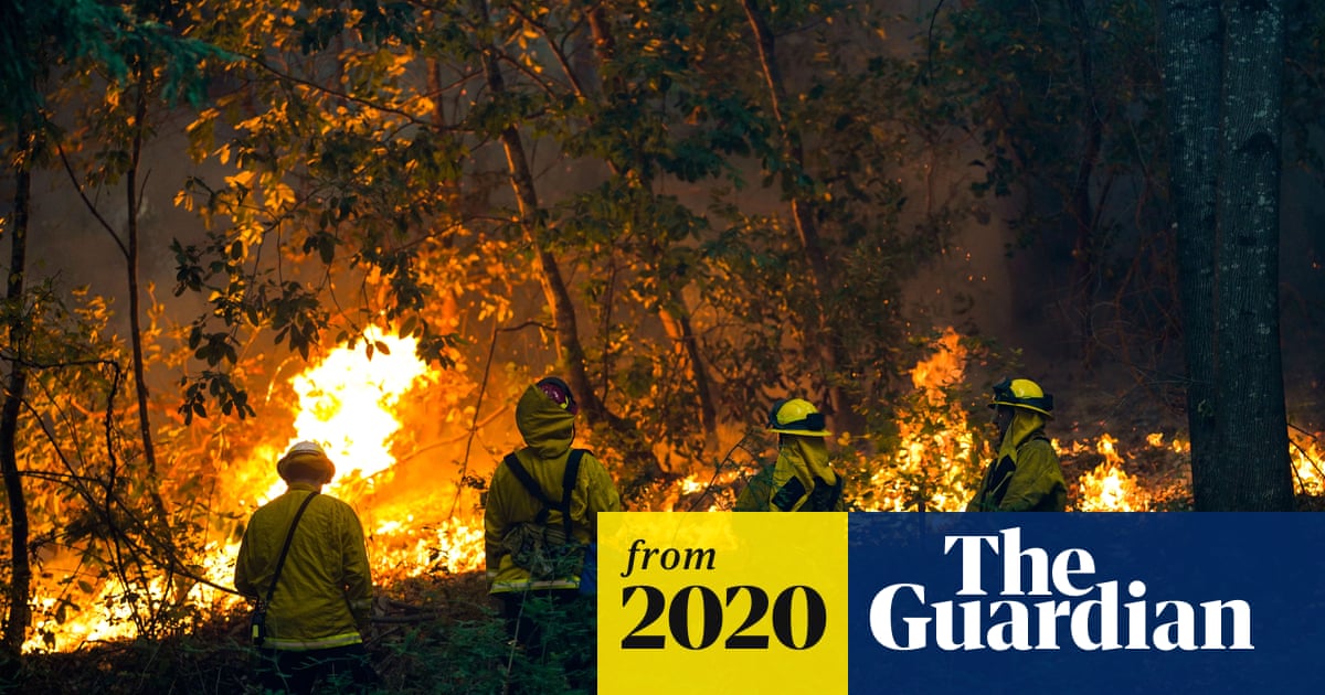 California: firefighters begin to turn tide but warn that 'mega-fire era' has arrived