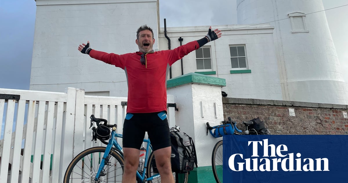Chartbuster: cyclist rides 7,000 miles across every Ordnance Survey map