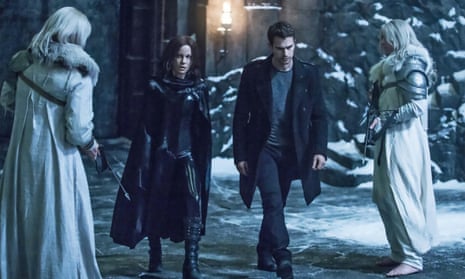 Kate Beckinsale and Theo James in Underworld: Blood Wars.
