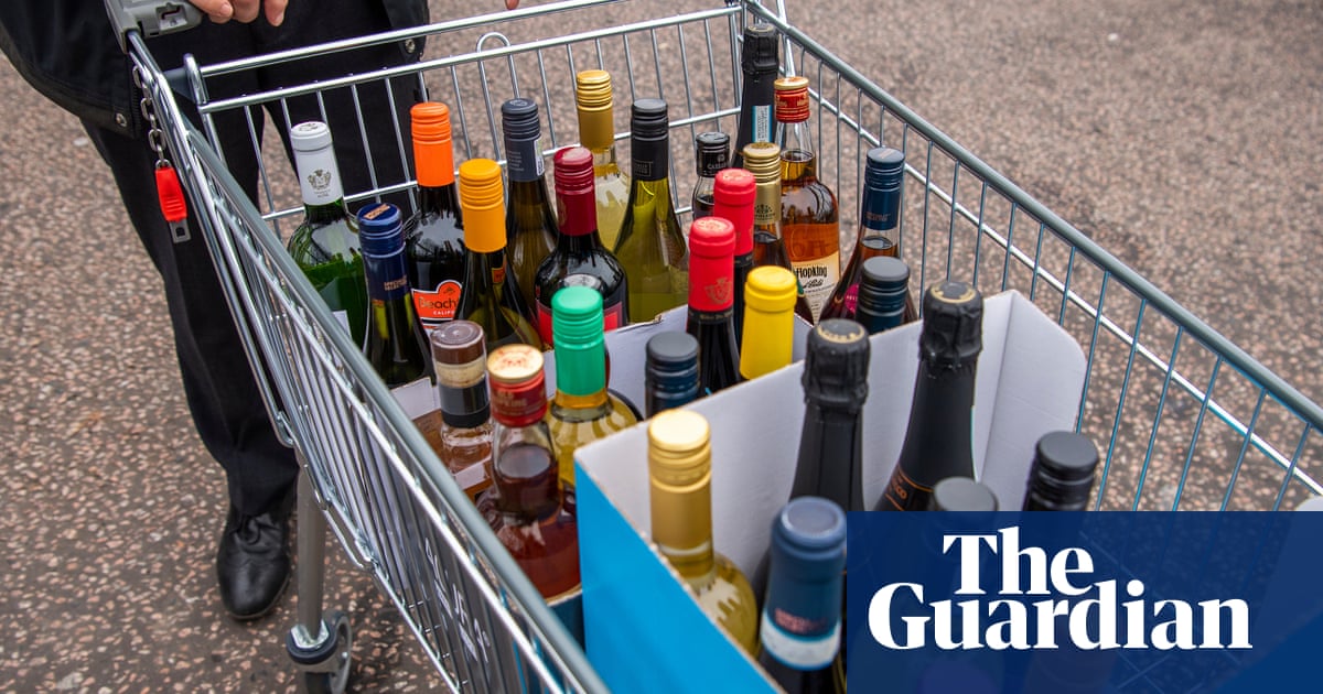 UK supermarkets exploit tax loophole to produce cider at pocket-money prices'