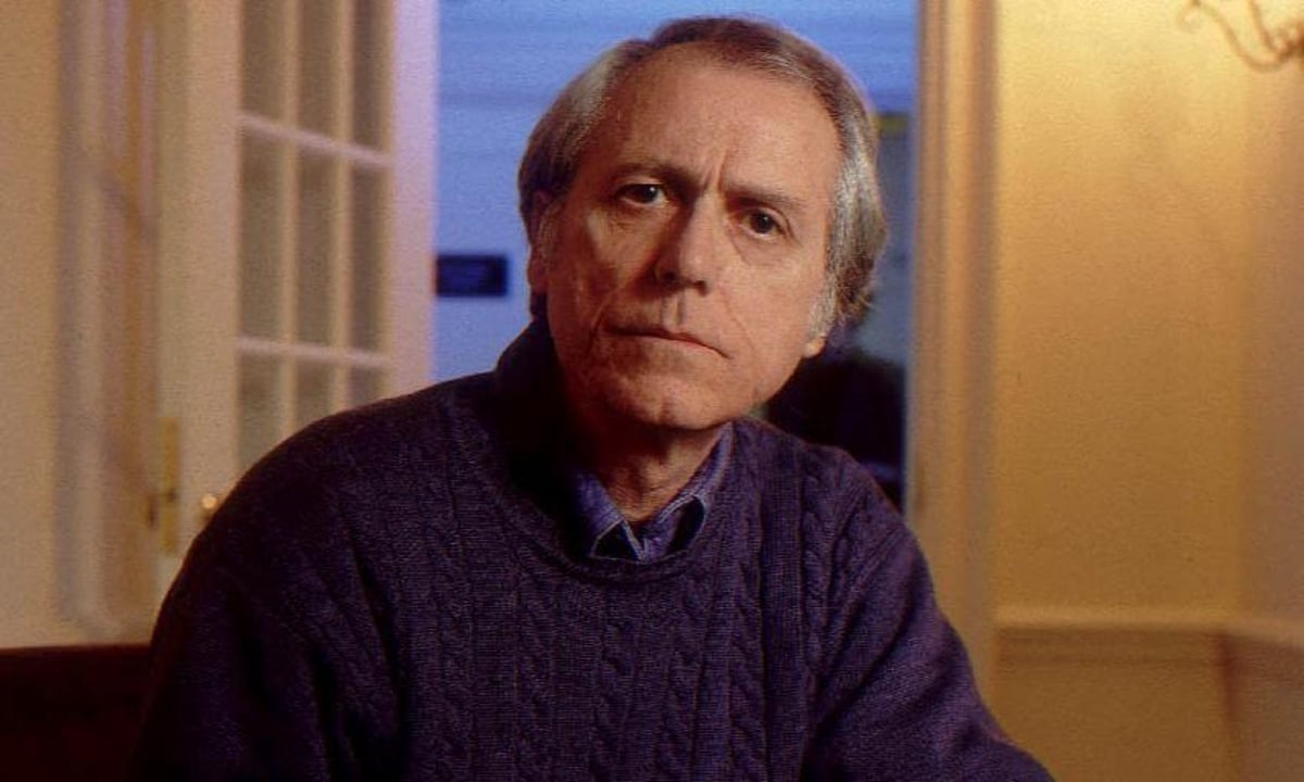 an overview of the characters in white noise by delillo don Don delillo's white noise: a novel way of dismantling consumerist excess don delillo is a writer in love with words he's often spoken about the almost physical pleasure he takes in putting black on white. an overview of the characters in white noise by delillo don Don delillo's white noise: a novel way of dismantling consumerist excess don delillo is a writer in love with words he's often spoken about the almost physical pleasure he takes in putting black on white.