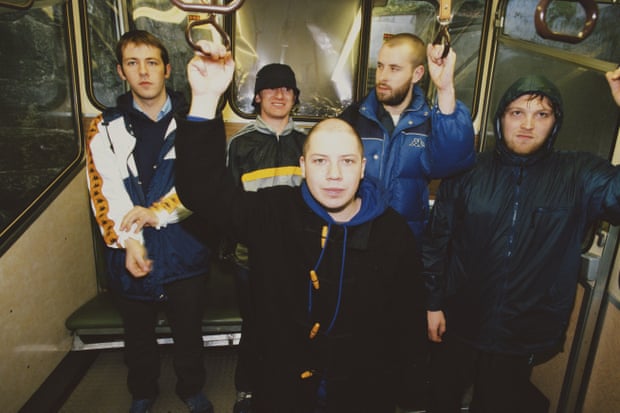 Mogwai in 2001 … (from left) John Cummings, Martin Bulloch, Stuart Braithwaite, Dominic Aitchison and guitarist Barry Burns.
