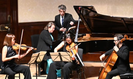Elisabeth Leonskaja at Wigmore Hall with the String Quartet of the Staatskapelle Berlin.