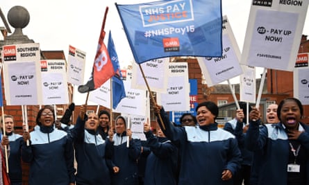 Nettoyeurs domestiques du NHS en grève, Londres, 1er décembre 2022.