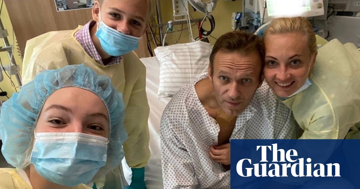 'Hi, this is Navalny': poisoned Russian opposition leader ...