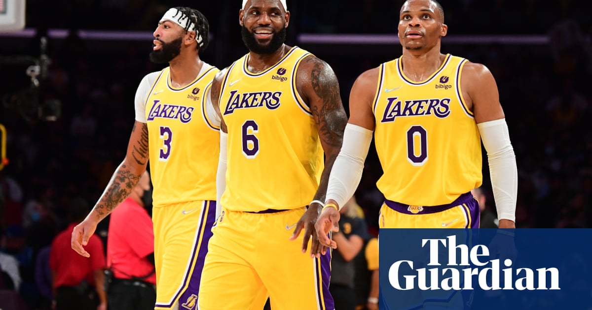 The creaky, mediocre Los Angeles Lakers should have seen this coming