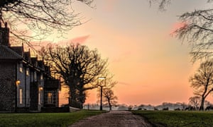 gunton arms Lizzie-Jan-sunset-scaled