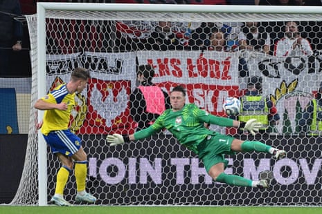 Sweden's Viktor Gyokeres scoring.
