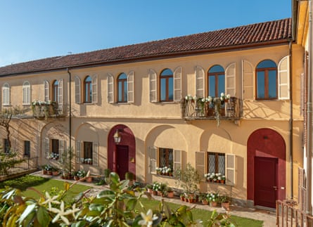 Exterior of an attractive old hotel in Italy
