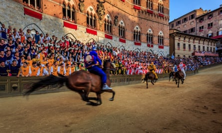 The Palio horse race.