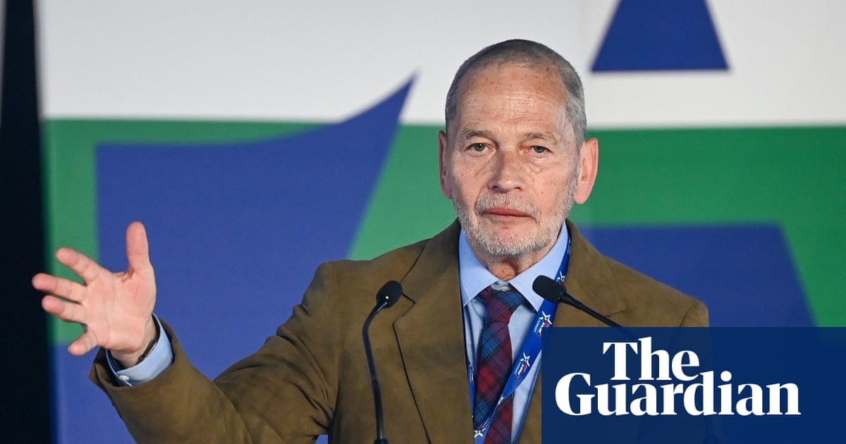 Head of Viktor Orbán’s favourite thinktank quits over unpaid wages