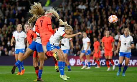 Chloe Kelly from header to goal