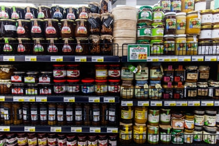 jars of nutrient connected shelves