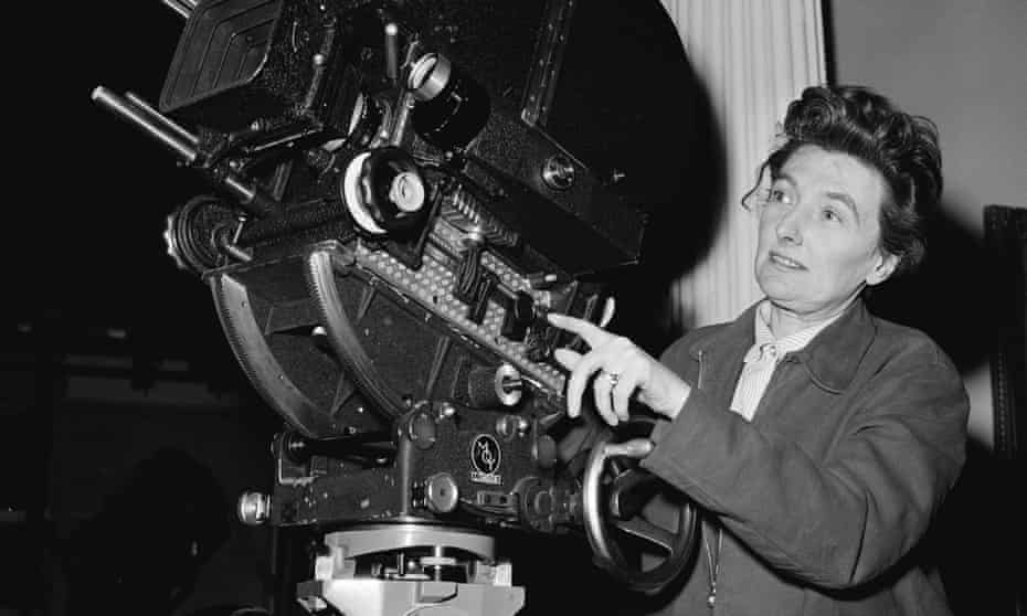 Box directing The Truth about Women at Shepperton, 1957.