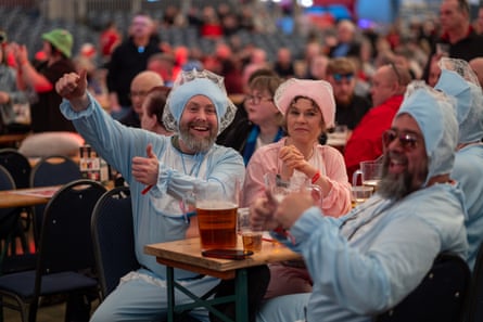 Fans at Butlin's watching the UK Open