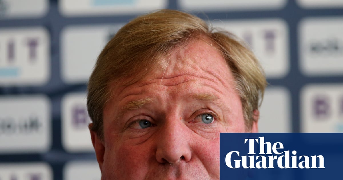 Hugh Morris, former England cricketer and ECB chief, dies aged 62