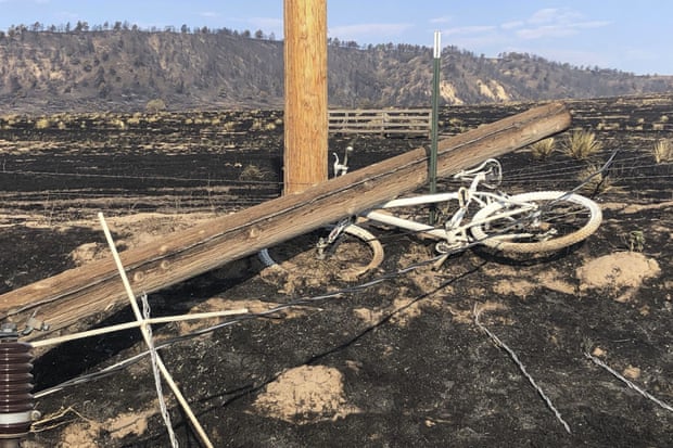 A large wildfire in Nebraska has destroyed several homes.