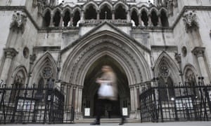 Divorce judge awards woman who gave up career 90% of family assets ...
