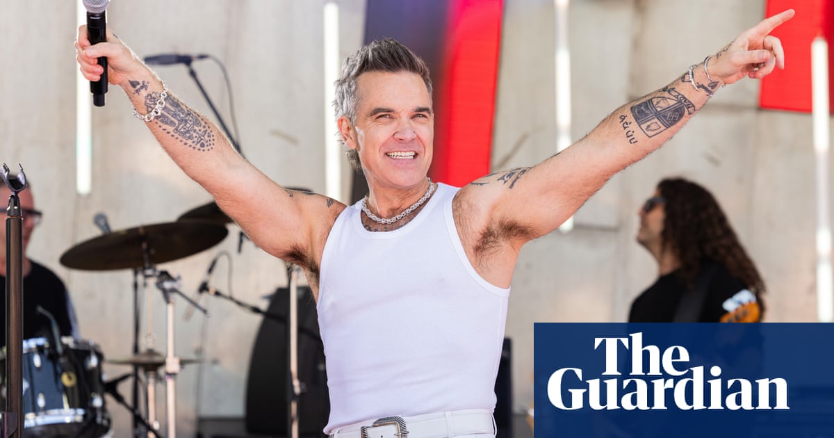 Robbie Williams says he feels panic' when approached in public