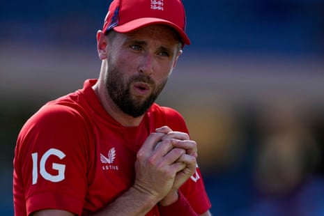 Chris Woakes takes the catch