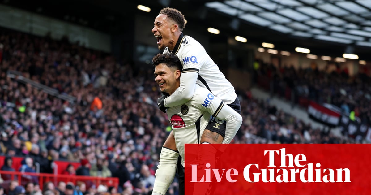 Manchester United v Bournemouth, Liverpool v Brighton and more: clockwatch