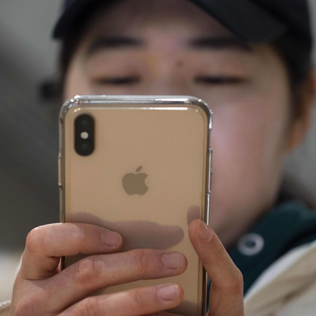 Apple Rushes To Fix Facetime Bug That Let Users Eavesdrop On Facetime Roblox Facetime Roblox Apple Rushes To Fix Facetime Bug That Let Users Eavesdrop On