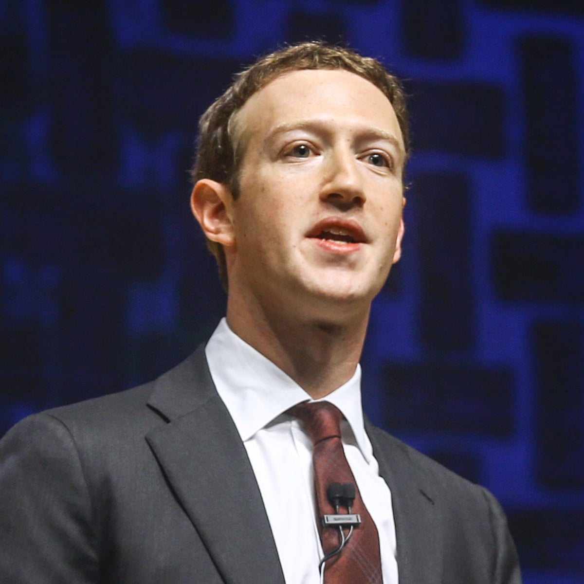 Facebook Announces New Push Against Fake News After Obama Comments Facebook The Guardian Facebook Announces New Push Against Fake News After Obama Comments Facebook The Guardian