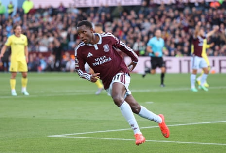 Nicolas Jackson celebrates scoring Aston Villa's equaliser.