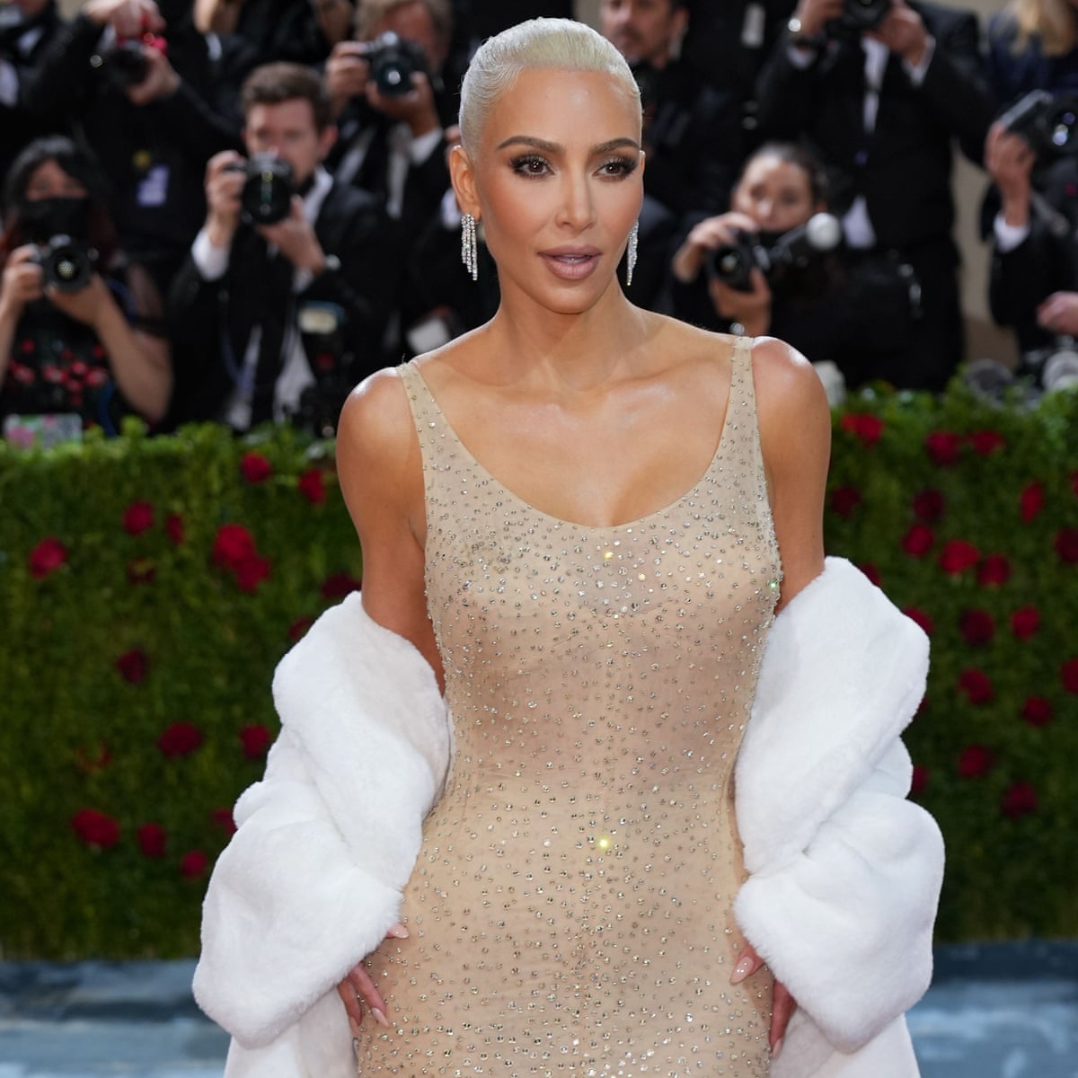 Kim Kardashian Accused Of Doing 'Permanent Damage' To Marilyn Monroe'S Dress  | Marilyn Monroe | The Guardian