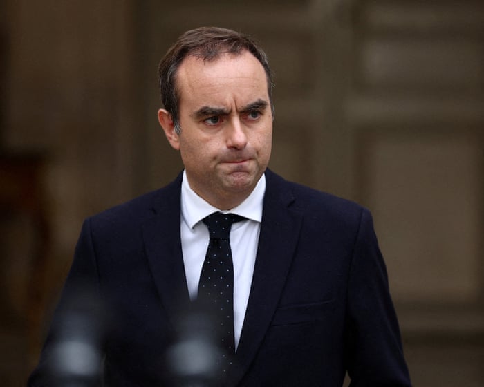 Why has France’s PM resigned after 27 days – and what could happen next?