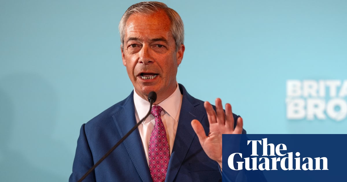 Now Farage not Starmer is feeding public's appetite for change