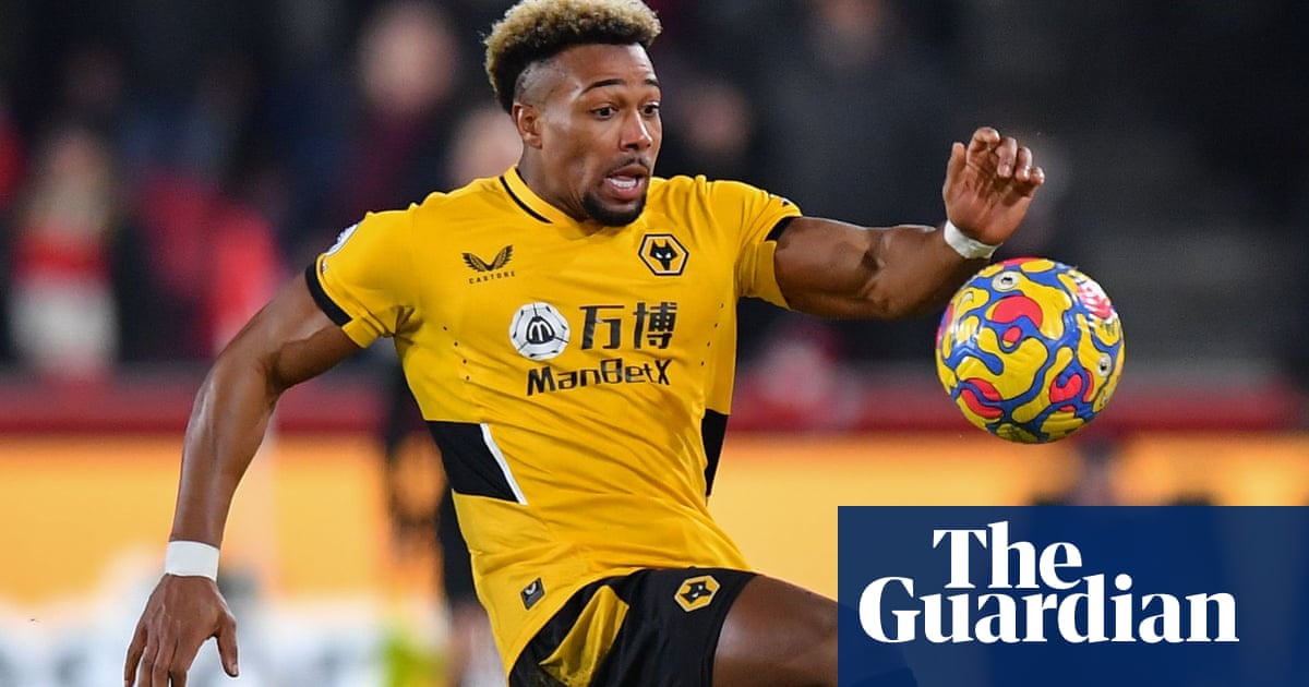 Barcelona enter race with Tottenham to sign Adama Traoré from Wolves