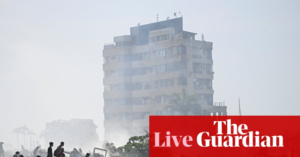 Venezuela earthquakes: frantic search for survivors continues, with 235 confirmed dead so far – latest updates