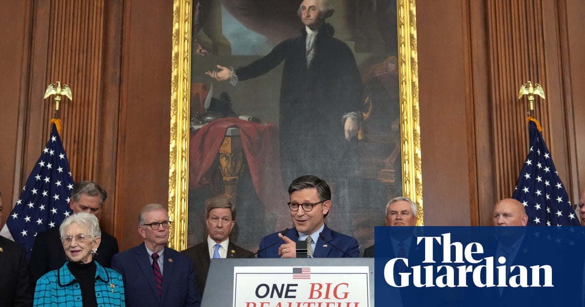 Trump's tax bill would add $2.4tn to US debt, says non-partisan analysis