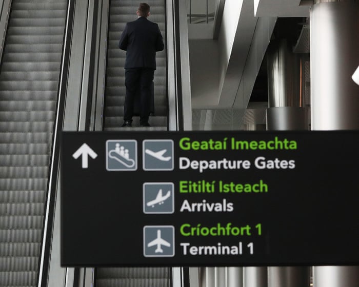 HMRC likely to have breached privacy laws in stopping child benefit – experts