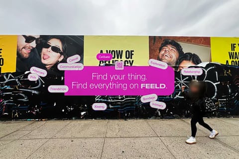 Billboard campaign by Feeld qhiddxidtqikkinv