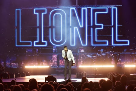 Lionel Richie.