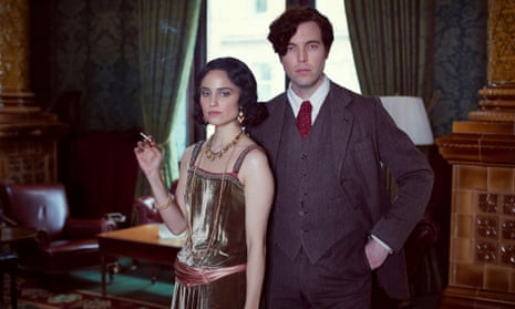 Dianna Agron as Laura Riding and Tom Hughes as Robert Graves in The Laureate.
