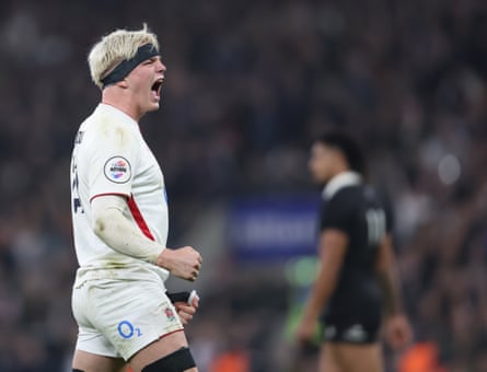 Henry Pollock celebrates at the final whistle after the autumn international between England and New Zealand at Twickenham, 15 November 2025