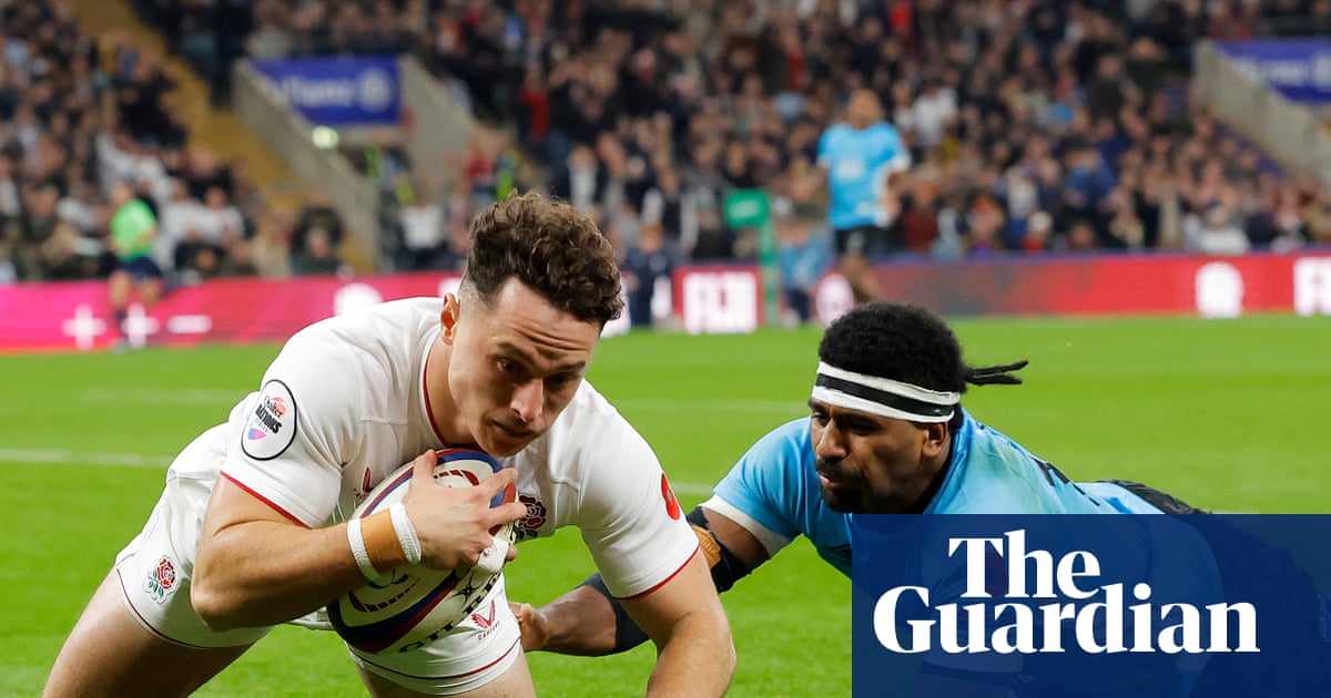 Henry Arundell scorches away to help England finish off battling Fiji