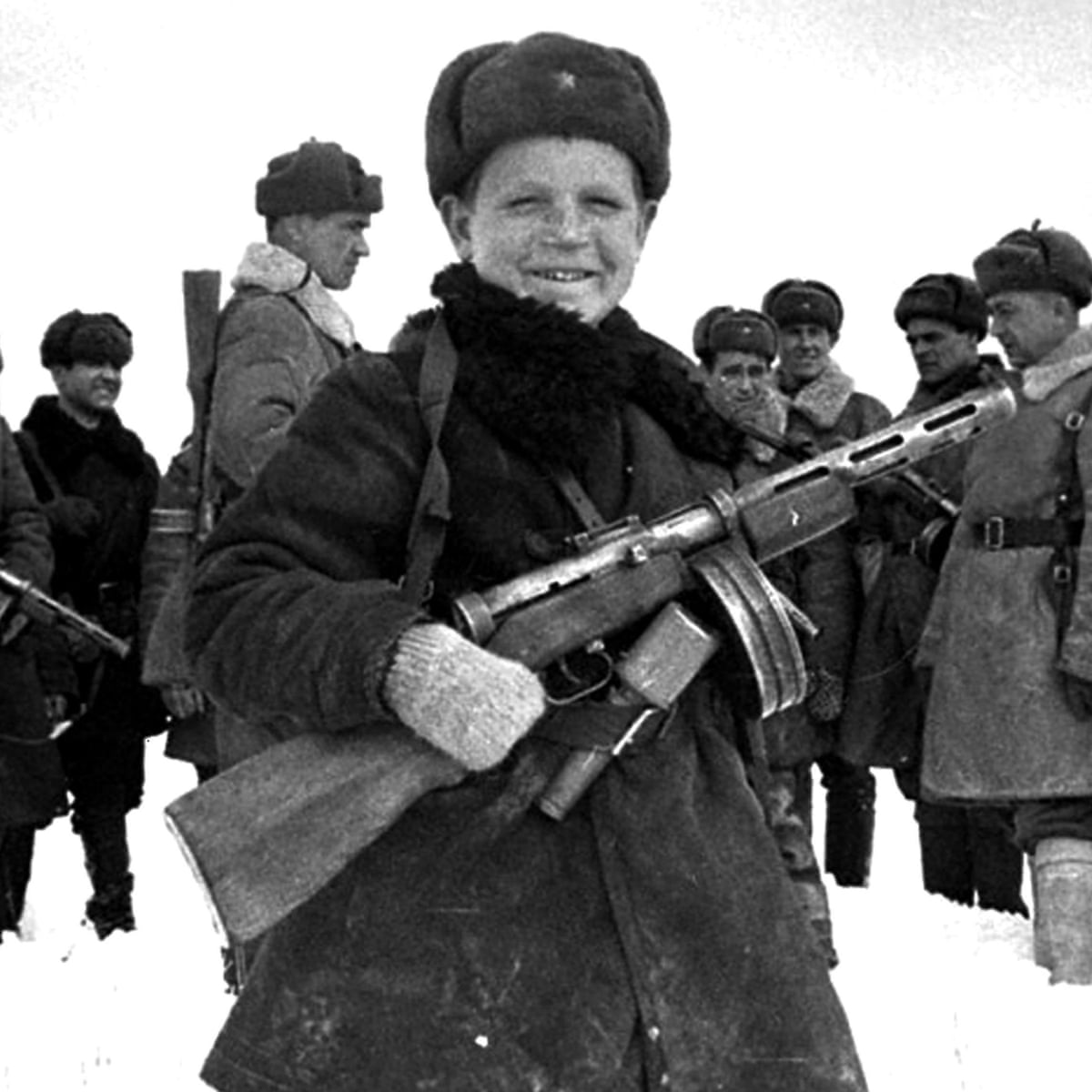 Last Witnesses By Svetlana Alexievich Review The Astonishing