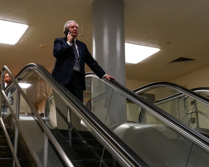 Trump ally Lindsey Graham issues threat to Saudi Arabia over Iran war