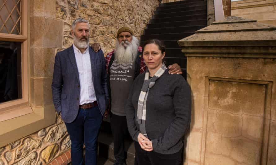 Kaurna elder Major ‘Moogy’ Sumner (centre) with the South Australian Museum’s head of humanities John Carty (left) and Aboriginal heritage manager Anna Russo (right).