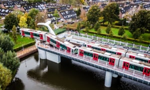 An aerial photo shows the train that shot through a stop block at De Akkers metro station.