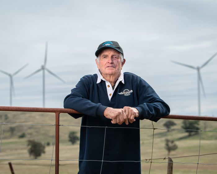 Fast-tracking or ploughing through? Renewable energy shaping up as defining issue for Victorian election