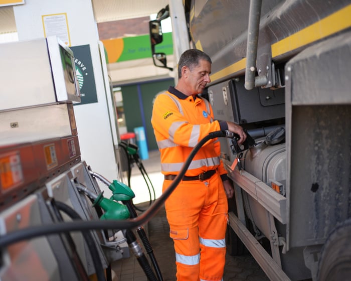 UK motorists can now see live fuel prices on Google Maps