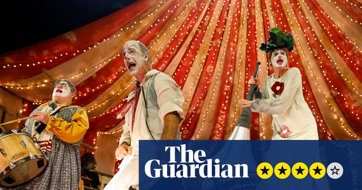 Clown Show review – after 250 years, the American dream explodes over one anarchic night