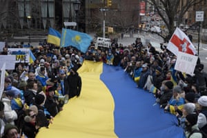 New Yorkers protest Vladimir Putin and his decision to invade Ukraine near the UN headquarters